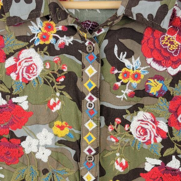 2X Boho Chic Button Top Roll Tab Sleeve Camo Colorful Embroidery Floral Andree - Picture 4 of 13
